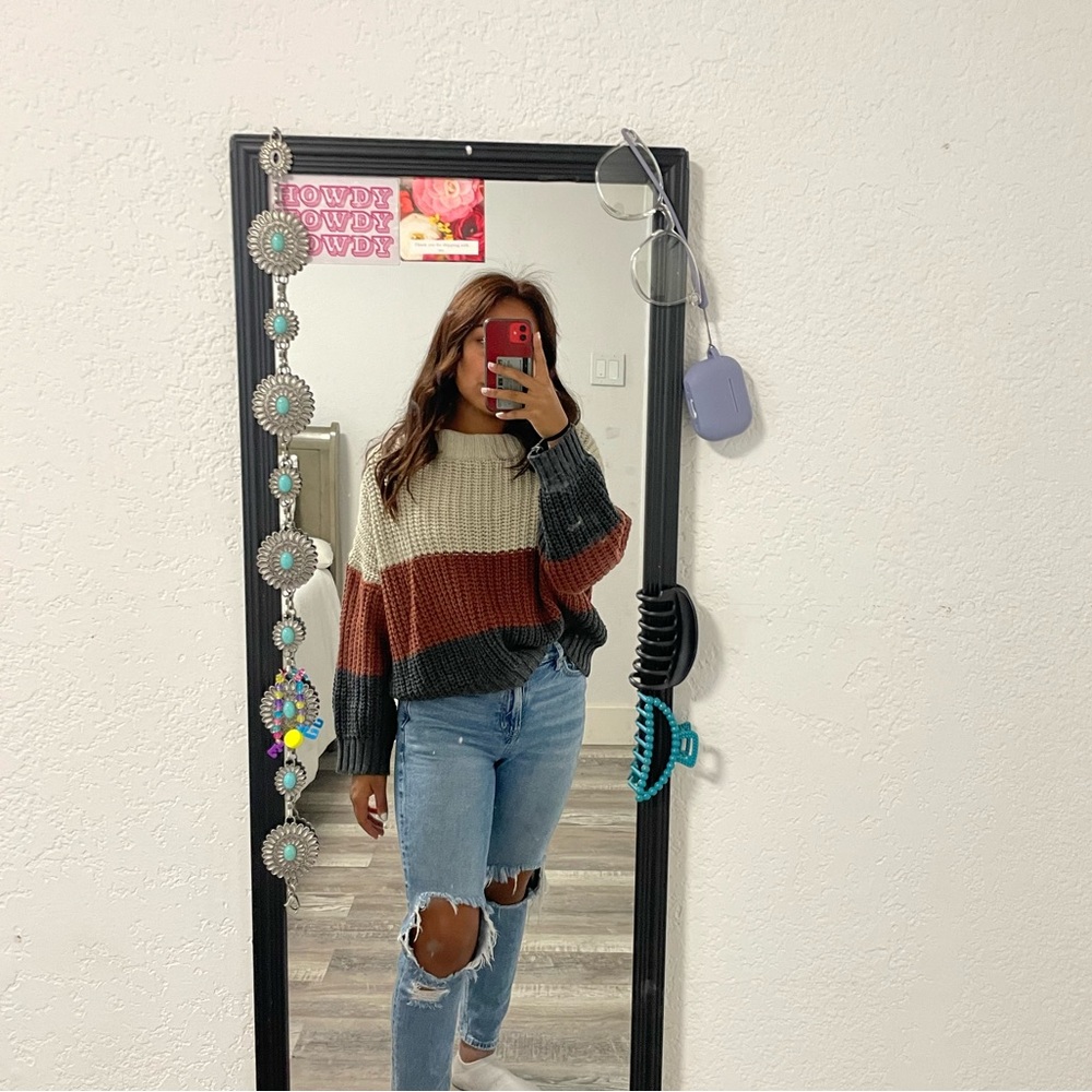 Perfect Sweater for the winter !!